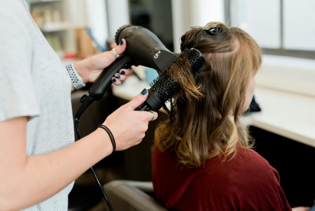 Populaire kapsels bij de kapper in Goes - moderne haarstyling en professionele barbershop diensten